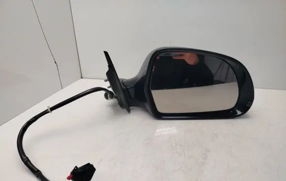 Audi A3 S3 8P Front door electric wing mirror 13L10