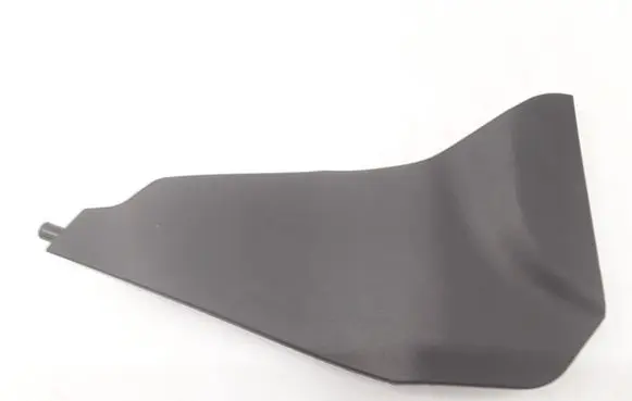 Foot area side trim