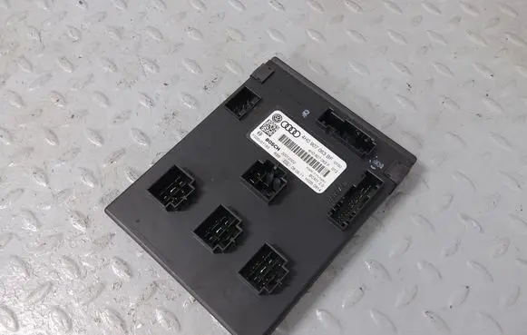 Audi A7 S7 4G Comfort/convenience module 4H0907063BF 4H0907063F