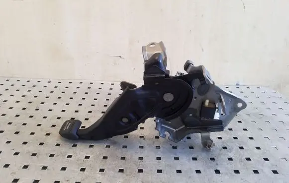 Lexus CT 200H Handbrake/parking brake lever assembly