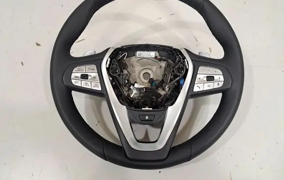BMW X3 G01 Steering wheel 6883777