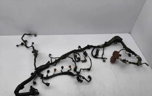 Toyota Yaris Engine installation wiring loom 828155290