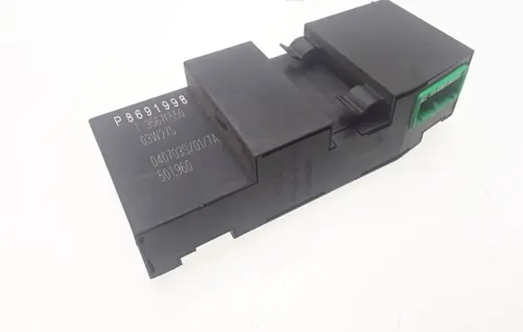 Volvo XC90 ESP (stability system) control unit 8691998