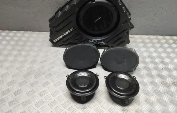 Jeep Grand Cherokee Front door speaker 8950001901D