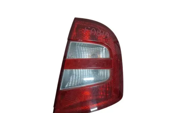 Skoda Fabia Mk1 (6Y) Rear/tail lights 6Y6945096B 6Y6945112B