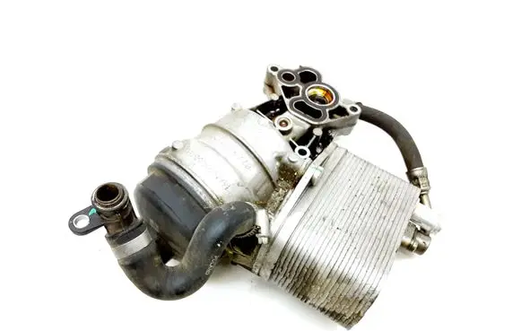 Volvo XC90 Oil filter mounting bracket 6G9N6L600AB
