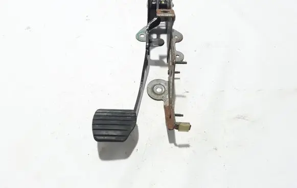 Renault Kangoo II Brake pedal 8200820803