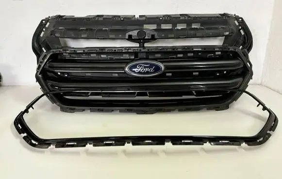 Ford Kuga II Front bumper upper radiator grill