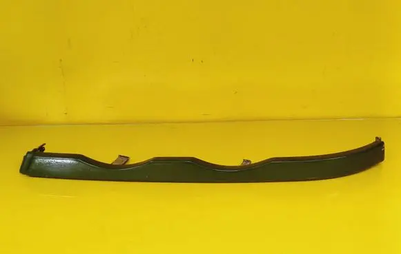 Under headlight/headlamp trim