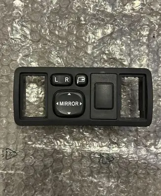 Toyota Avensis T250 Wing mirror switch 183575