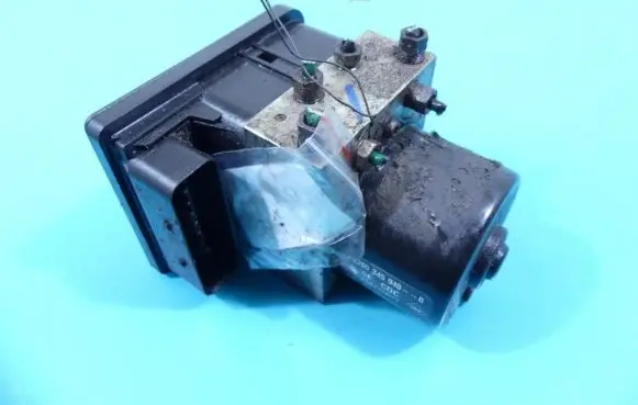 Renault Espace IV ABS Pump 8200345940B IMPRK1316290