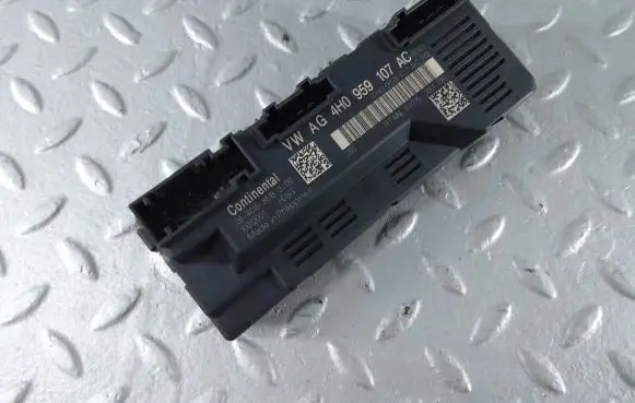 Audi A8 S8 D4 4H Tailgate/trunk control unit/module 4H0959107AC