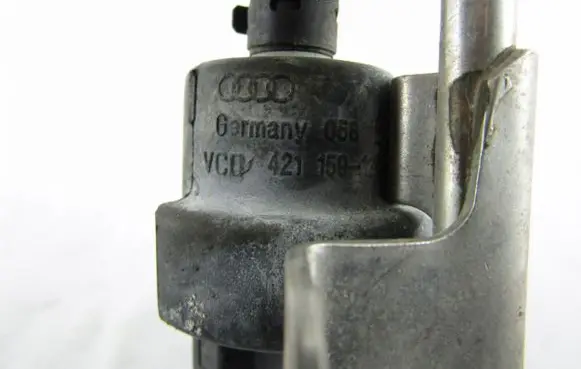 Audi A2 Turbo solenoid valve 05842115912