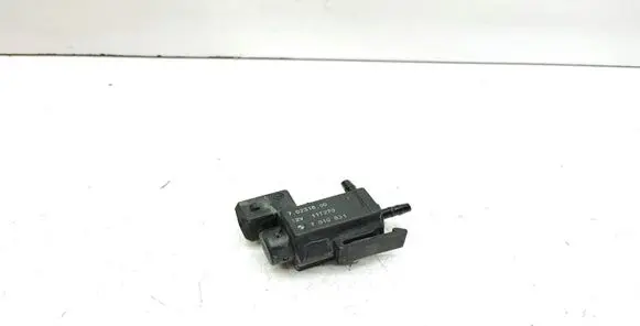 Vacuum valve