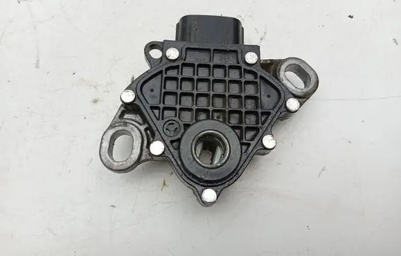 Lexus NX Sensor 8945152040