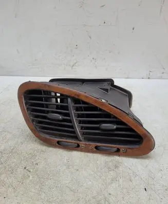 Ford Galaxy Dash center air vent grill