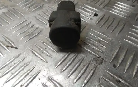 Honda Civic Fuel cut-off switch 35910504G010