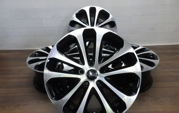R17 alloy rim