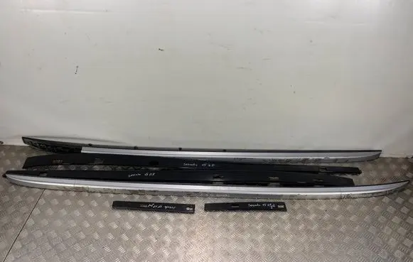 KIA Sorento Roof bar rail