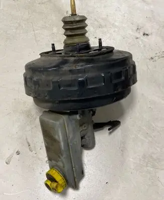 Volkswagen Sharan Brake booster 7M3612100L 3M212B195AB 03775728084