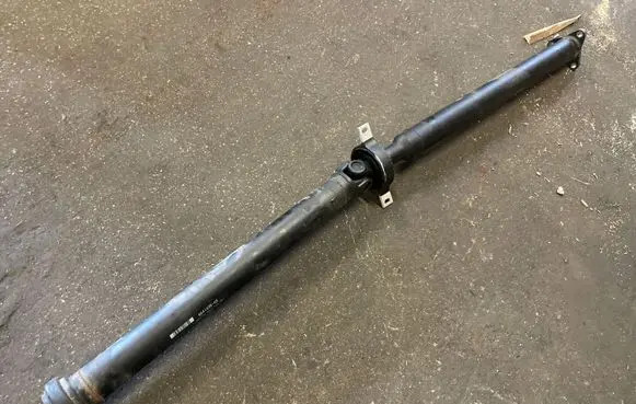 BMW 1 F20 F21 Rear driveshaft/prop shaft 8641835