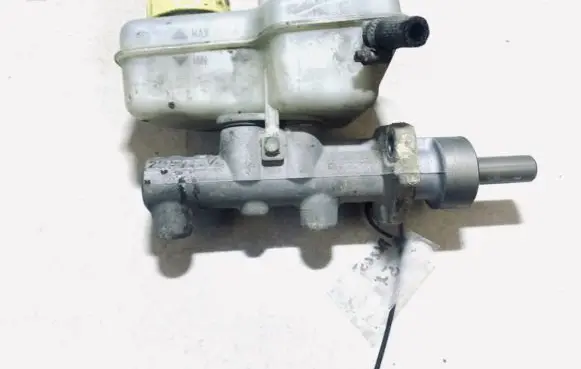 Skoda Fabia Mk1 (6Y) Master brake cylinder 20fte x5617
