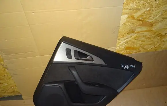 Audi A6 S6 C7 4G Rear door card panel trim 4G0867306