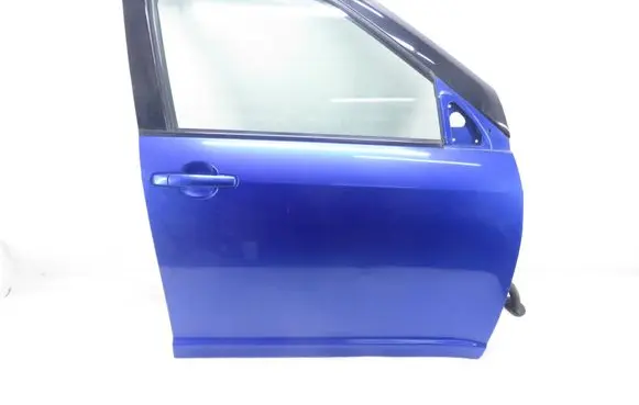 Suzuki Swift I Front door 