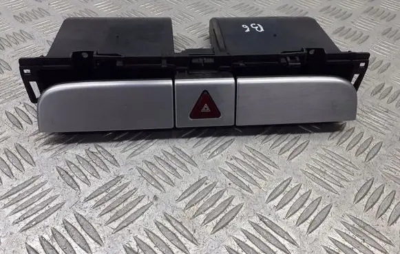 Volkswagen PASSAT B6 Glove box 3C0858407