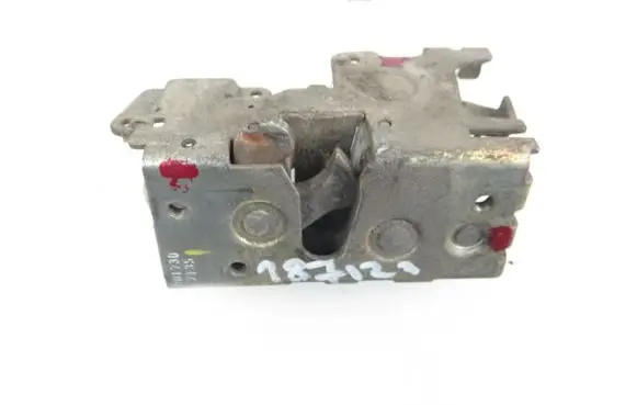 Mercedes-Benz Vito Viano W638 Sliding door lock 9017302135