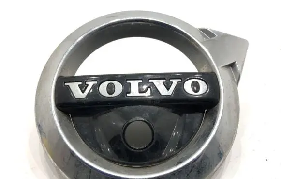 Volvo XC60 Manufacturer badge logo/emblem 31383855