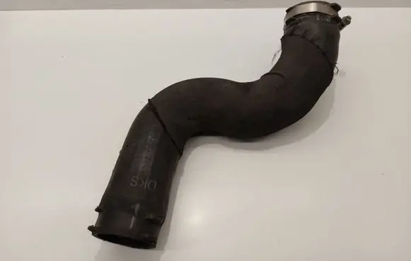 Audi A4 S4 B8 8K Intercooler hose/pipe 8K0145737K
