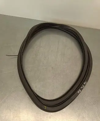 Audi A3 S3 8V Front door rubber seal 
