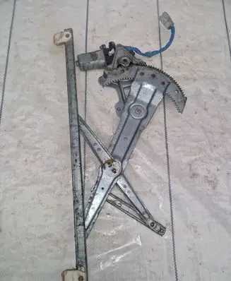 Honda HR-V Rear door window regulator with motor