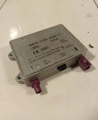 Audi A6 Allroad C6 Antenna control unit 8E0035456C 09104112