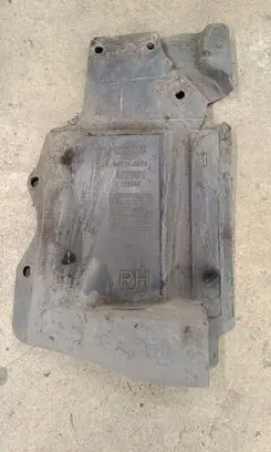 Nissan Qashqai+2 Front underbody cover/under tray 64838JD00A