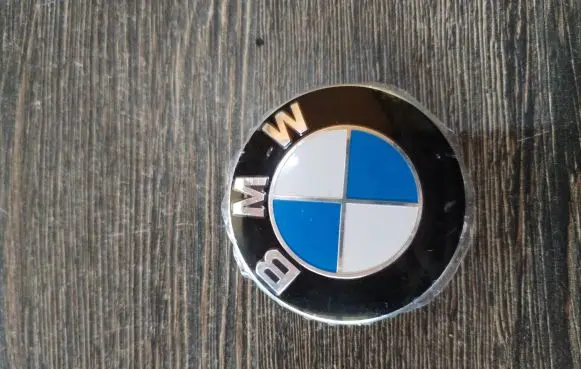BMW 5 E60 E61 Original wheel cap 6850834