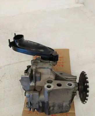 Renault Trafic III (X82) Oil pump 150001650R