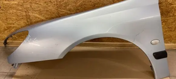 Peugeot 607 Fender