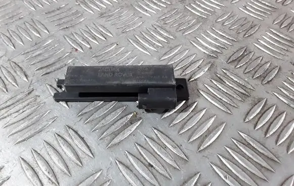 Land Rover Range Rover Sport L320 Keyless (KESSY) go control unit/module AH4215K603AA 5E08X0107