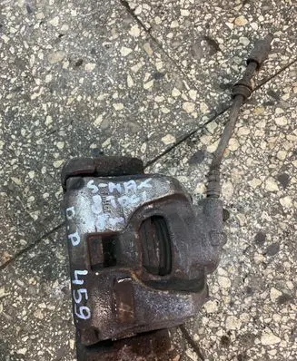 Ford S-MAX Front brake caliper