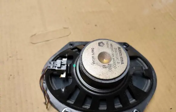 Chrysler PT Cruiser Rear door speaker 04671645AB