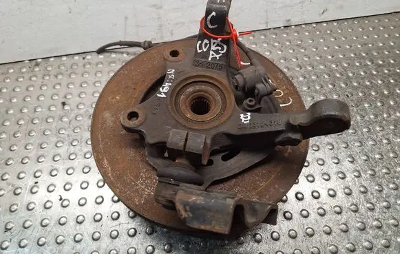 Front wheel hub spindle knuckle