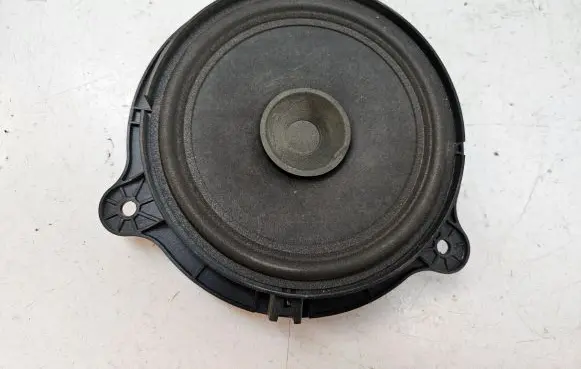 Nissan Note (E11) Front door speaker 231569U00A