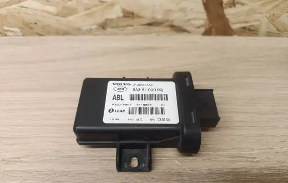 Volvo XC70 Light module LCM 31288565aa 6336190999