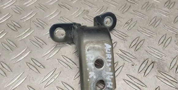 Toyota Auris E180 Front door upper hinge 