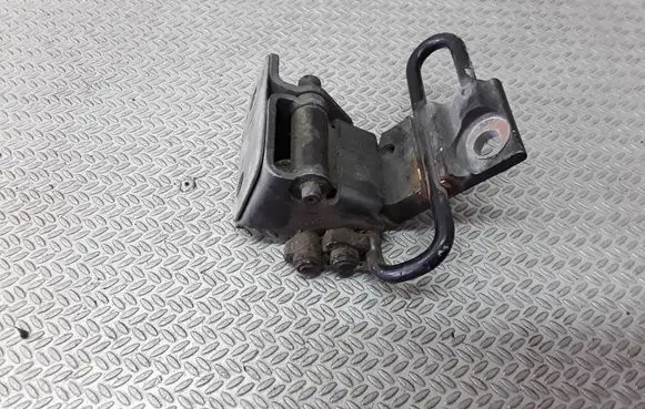 Audi A3 S3 8L Front door lower hinge 