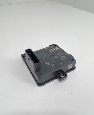 Volkswagen Golf VIII Distronic sensor radar 5WA907550 5WA907819