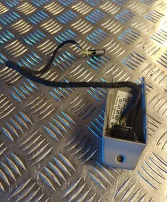 Audi A8 S8 D3 4E Rain sensor 4E0901637 385506