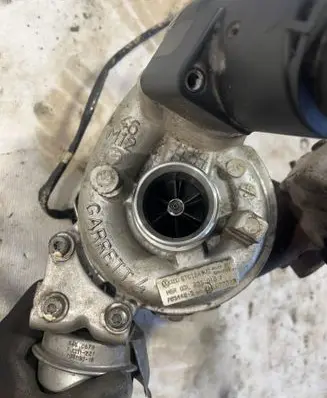 Volkswagen PASSAT B7 Turbo 7854405